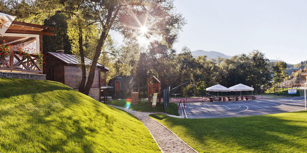 Hotel & Wellness Lesanka Košická Belá Kültér fotó