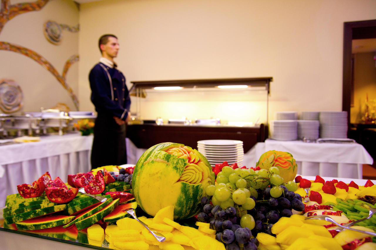 Hotel & Wellness Lesanka Košická Belá Kültér fotó